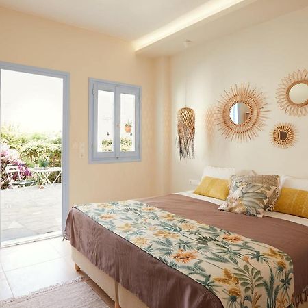 Spiliada Boutique Studios Batsi  Ngoại thất bức ảnh