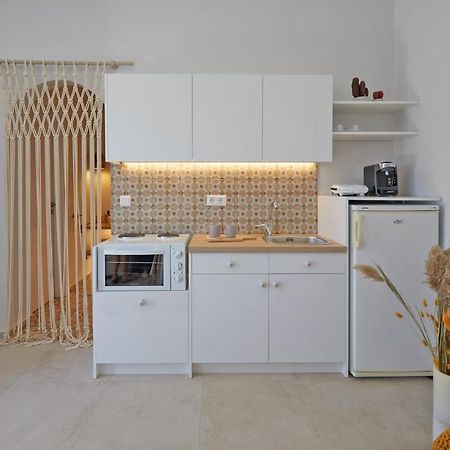 Spiliada Boutique Studios Batsi  Ngoại thất bức ảnh
