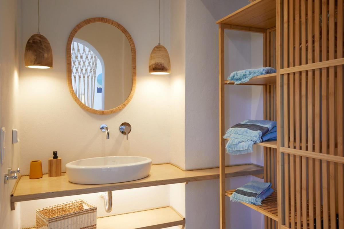Spiliada Boutique Studios Batsi  Ngoại thất bức ảnh