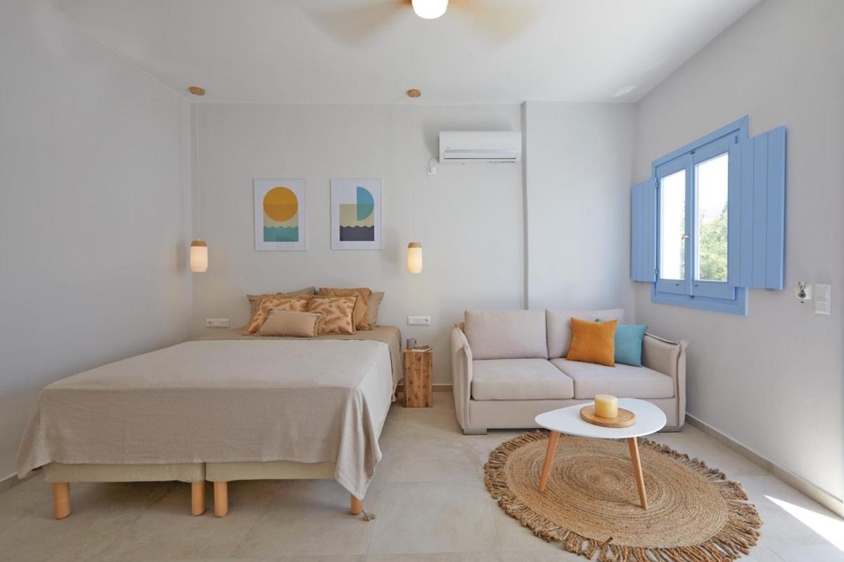 Spiliada Boutique Studios Batsi  Ngoại thất bức ảnh