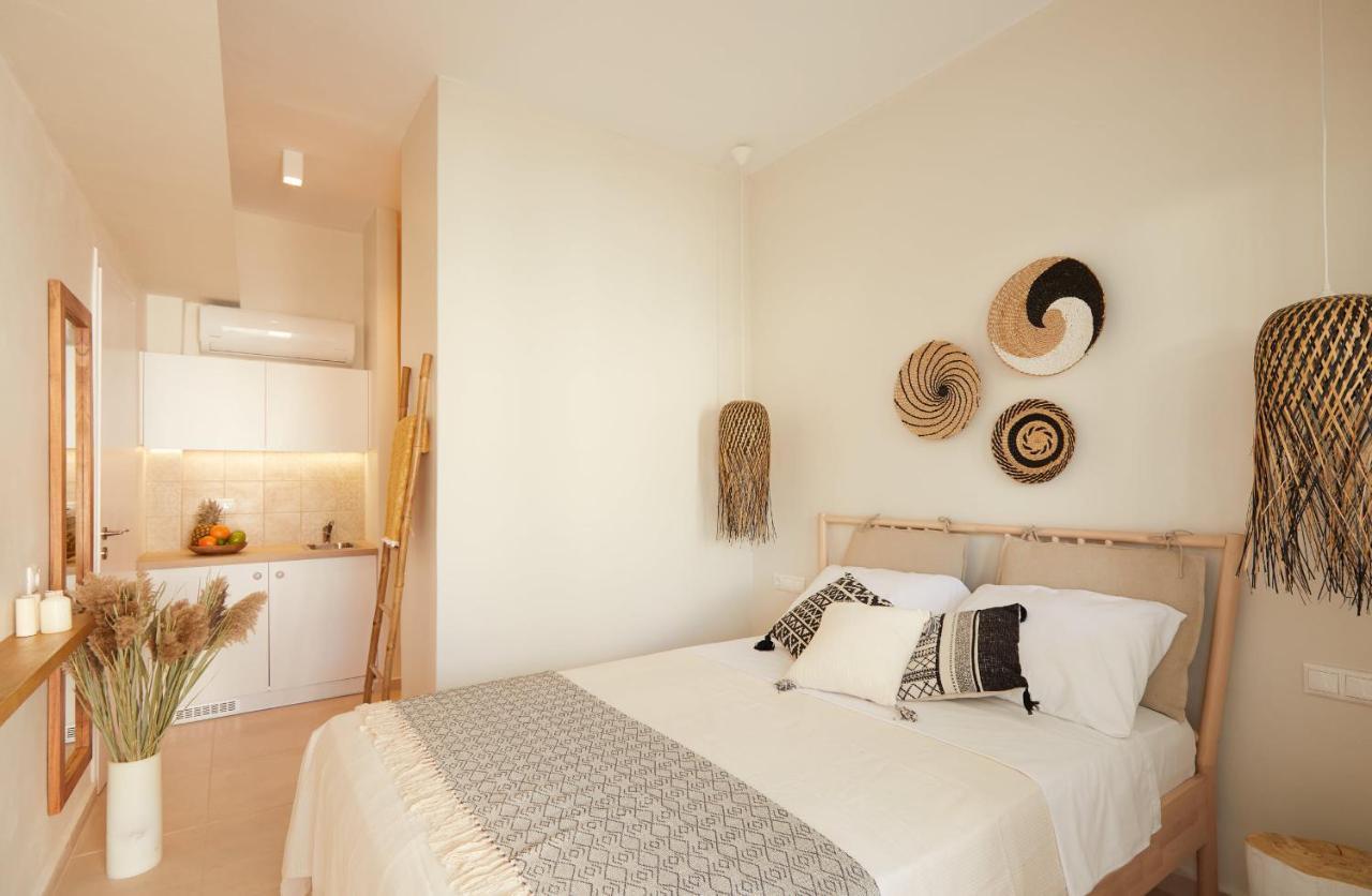 Spiliada Boutique Studios Batsi  Ngoại thất bức ảnh